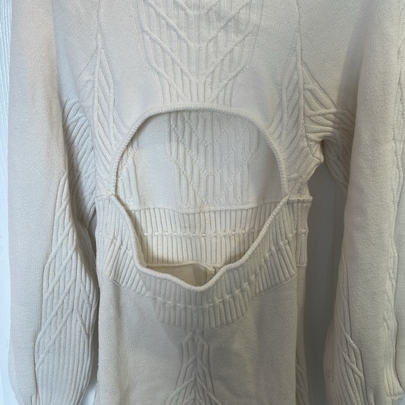 FREE PEOPLE EMMALINE WITH BACK CUTOUT LONG SLEEVE SWEATER DRESS WHITE SIZE SMALL - Picture 11 of 14